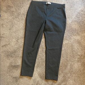 Philosophy Women's Size 1X  Black and Gray Houndstooth Pattern